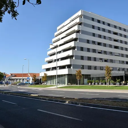 Appartement M&t With Garage,near The Old Town *