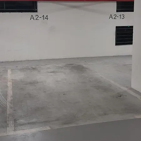 Apartman M&t With Garage,near The Old Town