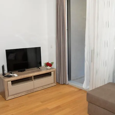 M&t With Garage,near The Old Town * 자다르