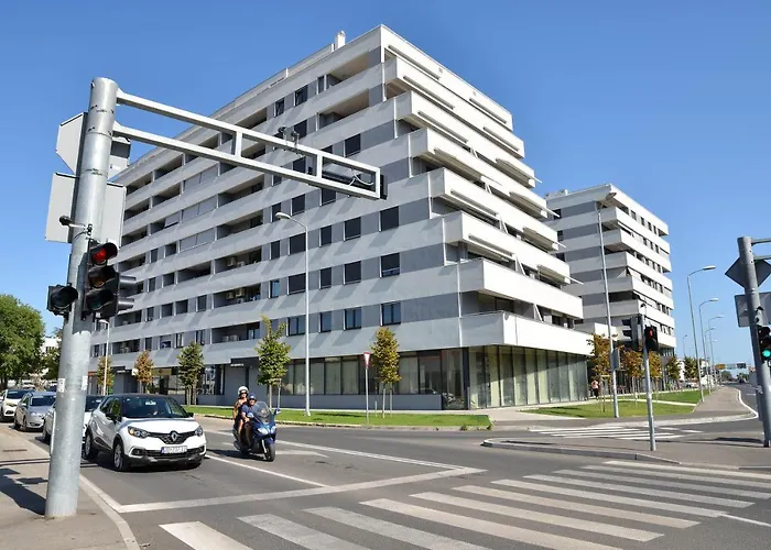 Apartamento M&t With Garage,near The Old Town